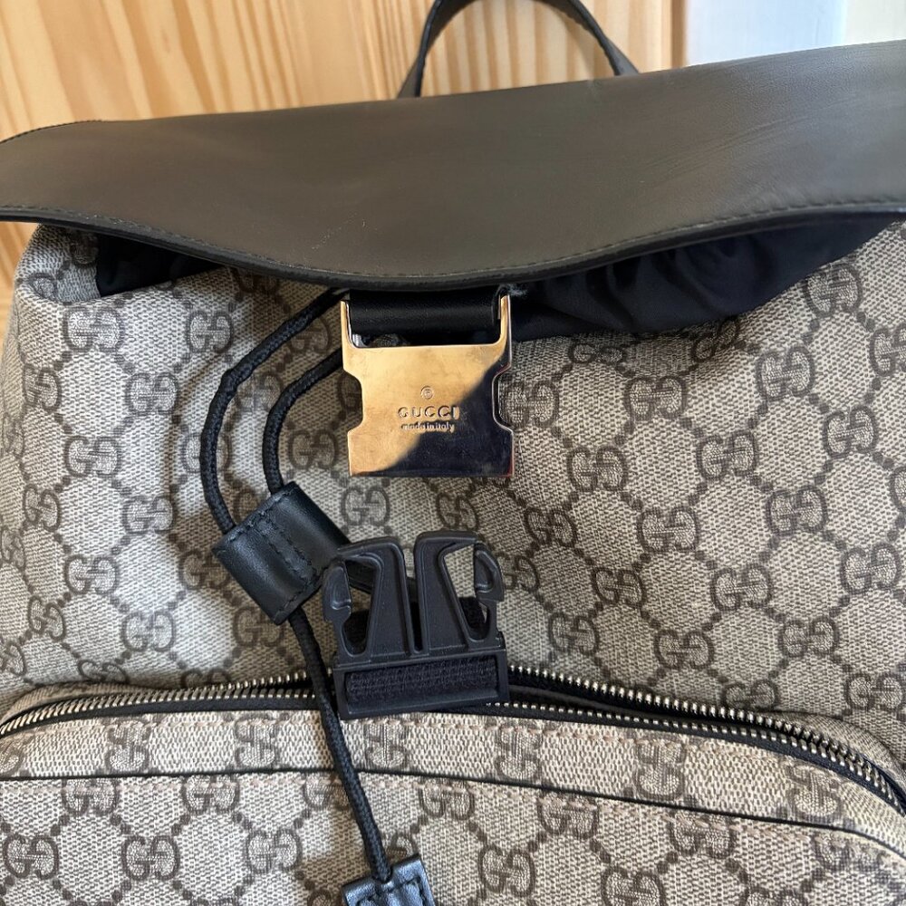 Gucci backpack - image 2
